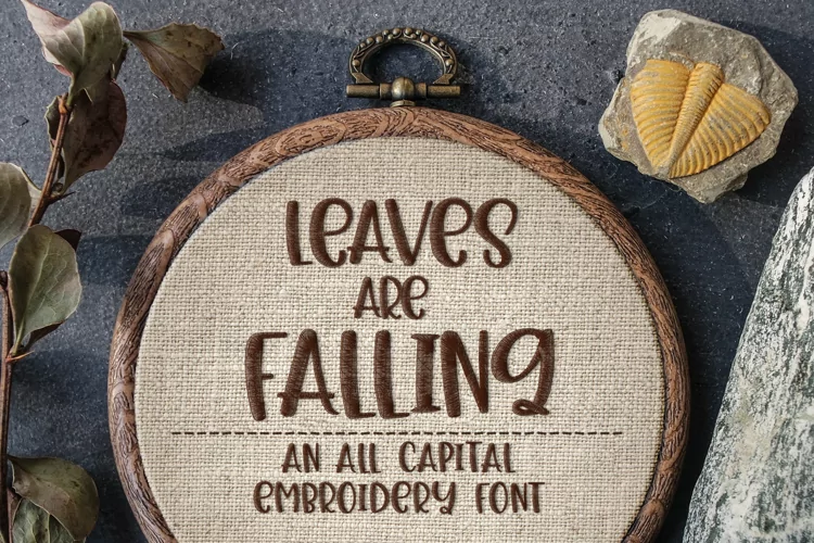 Leaves Are Falling - Embroidery Font