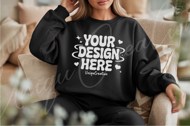 Sweatsuit Mockup Image 22