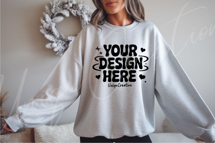 Sweatsuit Mockup Image 14