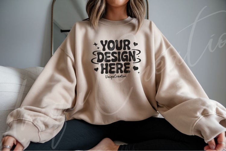 Sweatsuit Mockup Image 8