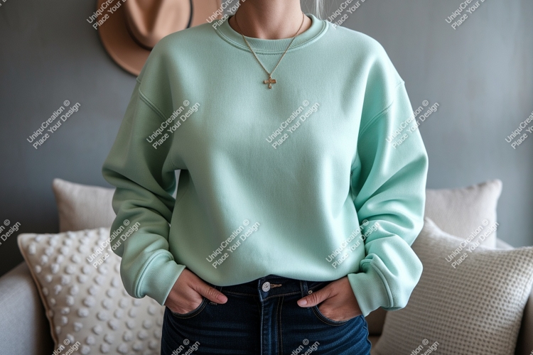 Sweatshirt Clipart Image 4