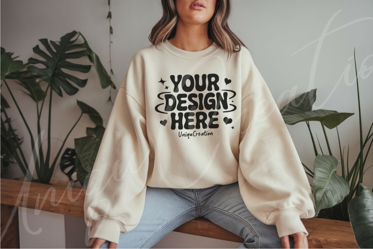 Sweatsuit Mockup Image 21