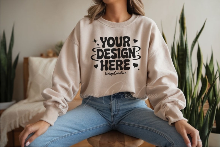 Sweatsuit Mockup Image 12