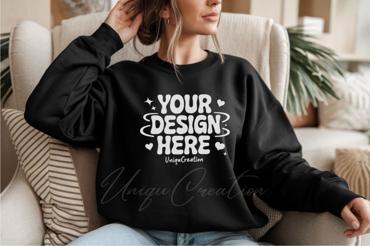 Sweatsuit Mockup Image 4