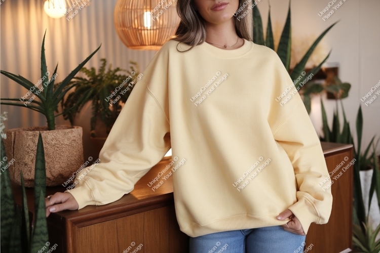 Sweatshirt Clipart Image 3