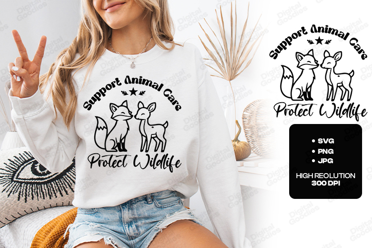 Focus on the main theme, animal, and product type.