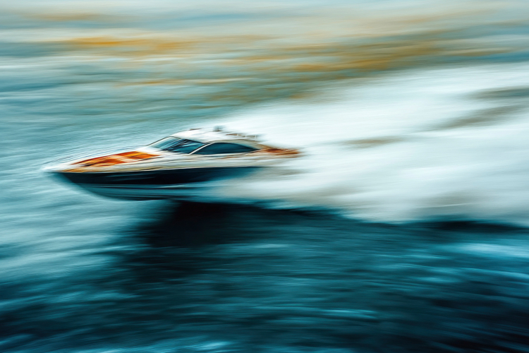 Speedboat in a Ocean Background Wallpaper