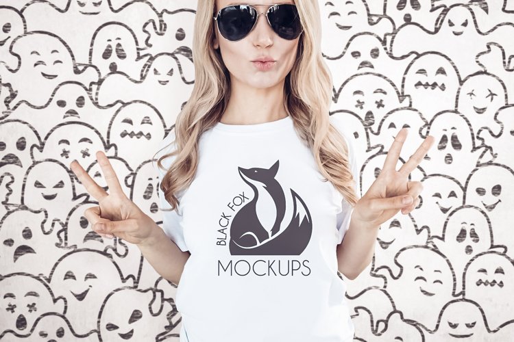 White Tshirt Mockup Image 24