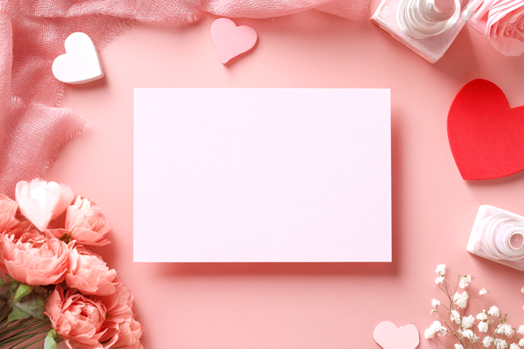 Greeting Card Mockup Image 21