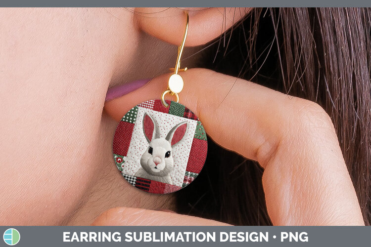 GorgeousWoodland Christmas Quilt Round Earrings design.